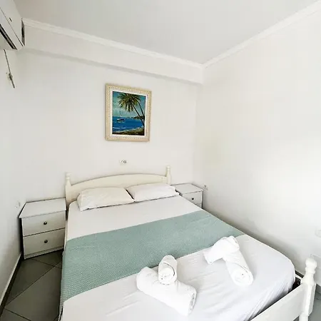 Hotel Ionian View Himare