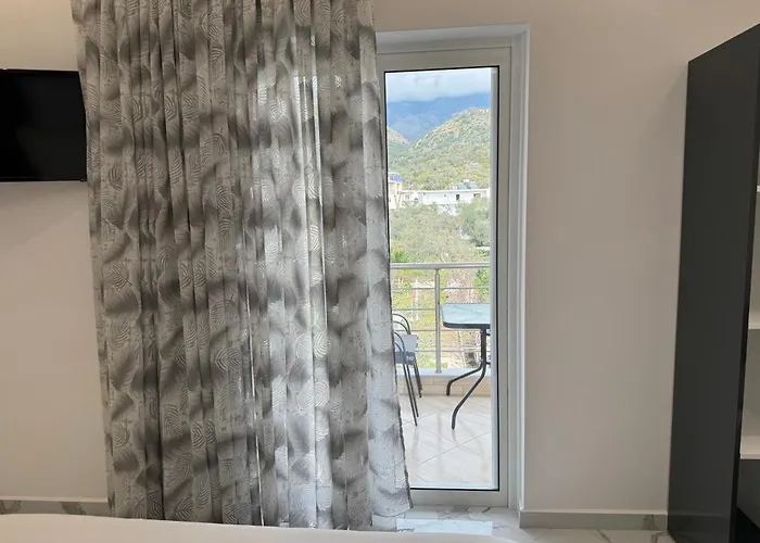 Ionian View Hotel Himarë