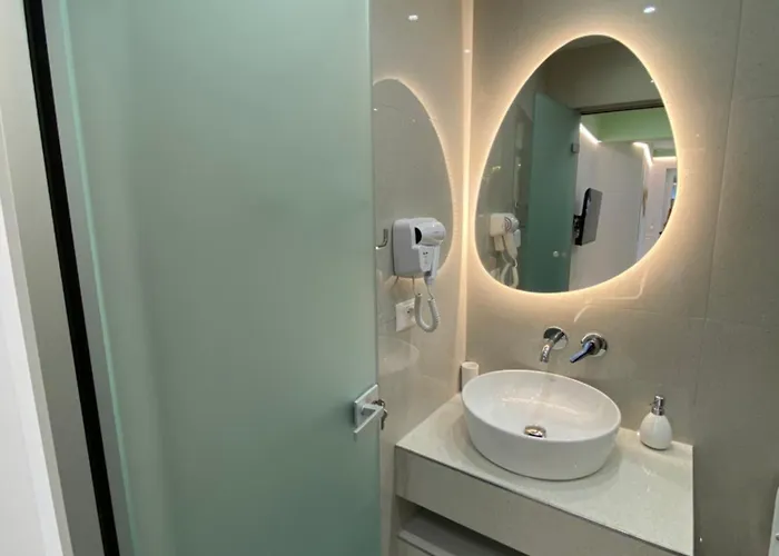 Ionian View * Himare